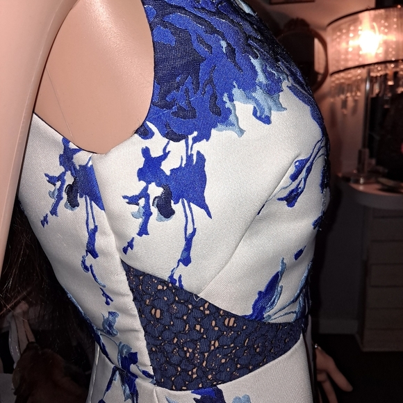 Slate & Willow dress, size 6 - Picture 3 of 11